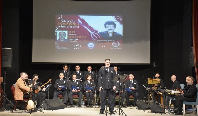 Ordu'da polis korosu konser verdi