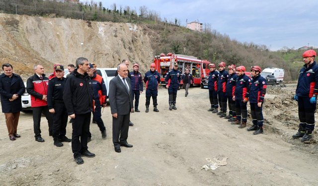 Ordu'da yapılan tatbikatta 35 yapı ve konutun heyelandan etkilenmesi canlandırıldı