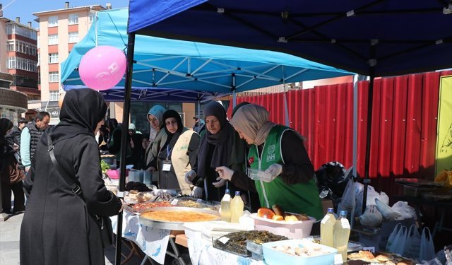 Rize'de Küresel Sumud Filosu'na destek verildi