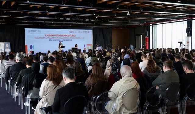 Samsun'da 2. Otizm Sempozyumu düzenlendi