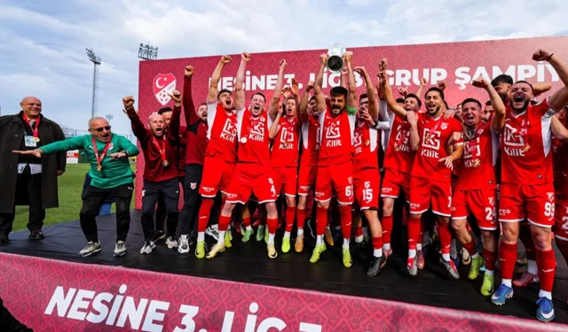 Sebat Gençlik Spor şampiyonluk kupasına kavuştu