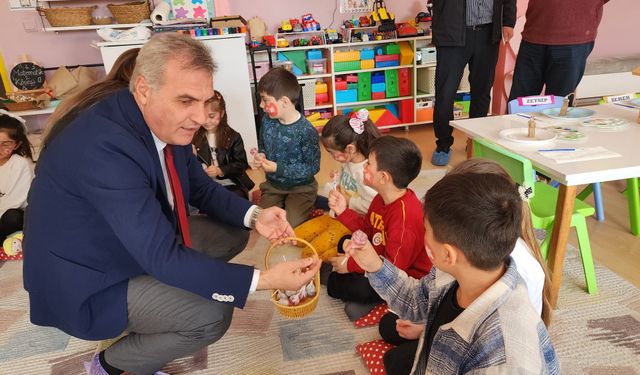 Suluova'da 'Masal Kürsüsünde Yöneticiler Projesi' etkinliği yapıldı