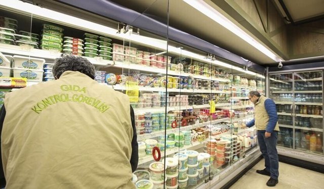 UYGUNSUZ GIDA ÜRÜNLERİ İFŞA EDİLDİ