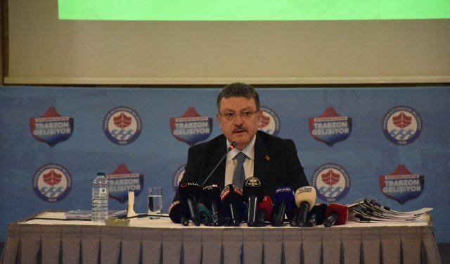 Trabzon Büyükşehir Belediye Başkanı Genç, 2. Yıl Değerlendirme Toplantısı düzenledi