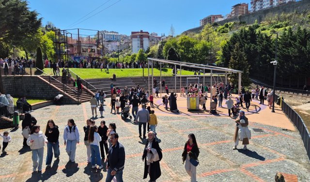 Trabzon'da çocuklar Macera Parkı'nda yoğunluk oluşturdu