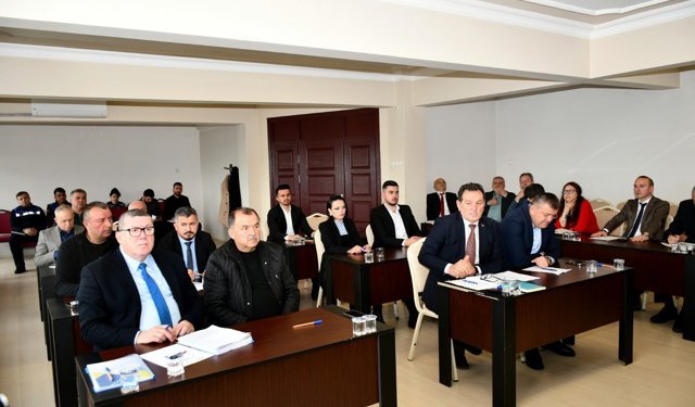 ALAPLI'DA NİSAN MECLİSİ TOPLANDI