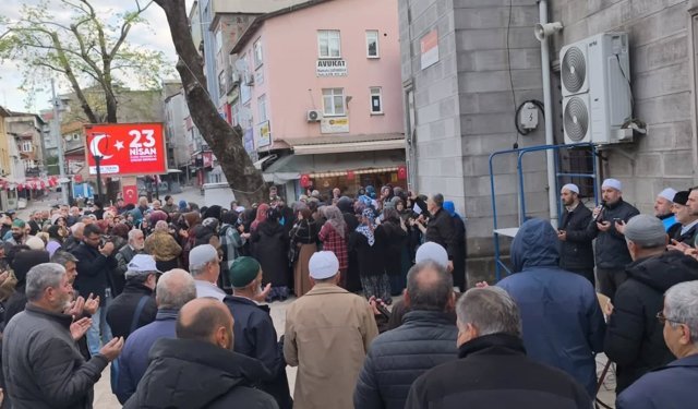 ALAPLI'DAN 31 KİŞİ UĞURLANDI