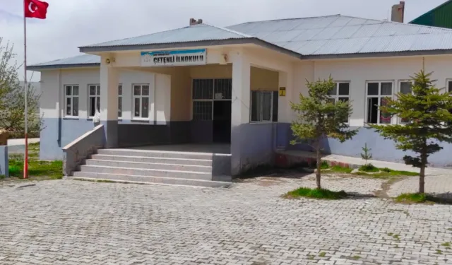 Ağrı Valiliği'nden 215 köy okuluna güvenlik kamerası