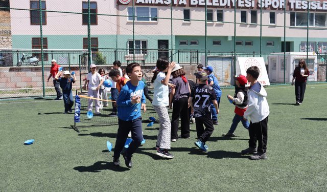 Amasya'da Dünya Çocuk Atletizm Günü şenliği yapıldı