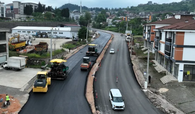 Büyükşehir'le yollar genişliyor, trafik rahatlıyor