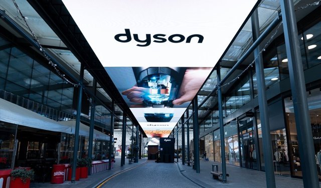 Dyson'dan ürünlerini deneyimleme fırsatı sunan gezici deneyim alanları