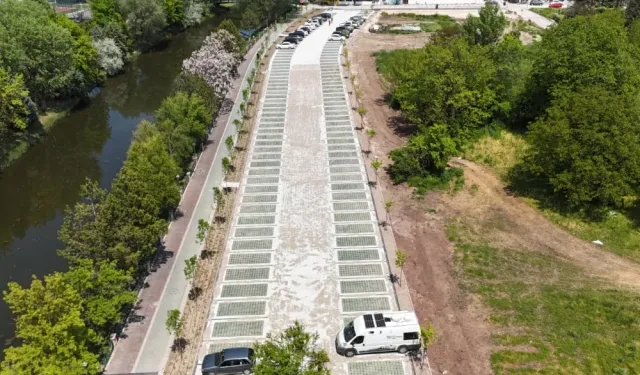 Eskişehir'de Kanlıkavak Açık Otoparkı hizmete açıldı