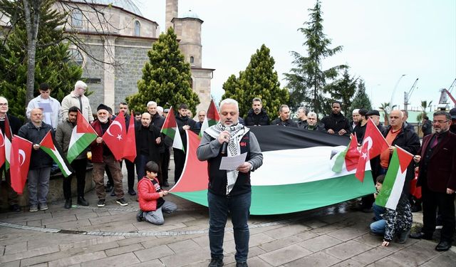 İsrail'in Küresel Sumud Filosu'na saldırısı Rize, Ordu ve Giresun'da protesto edildi