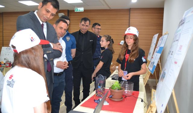 Kargı'da TÜBİTAK Bilim Fuarı açıldı