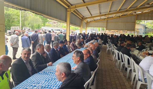 Mecitözü'nde şükür ve yağmur duası yapıldı