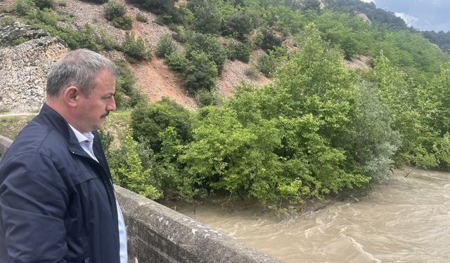 Niksar'da taşkın riskine karşı çalışmalar sürüyor