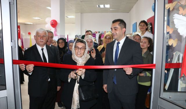 Of'ta dikiş nakış kursu sergisi açıldı