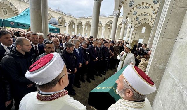 Trabzon Ticaret Borsası Meclis Başkanı Özer, son yolculuğuna uğurlandı