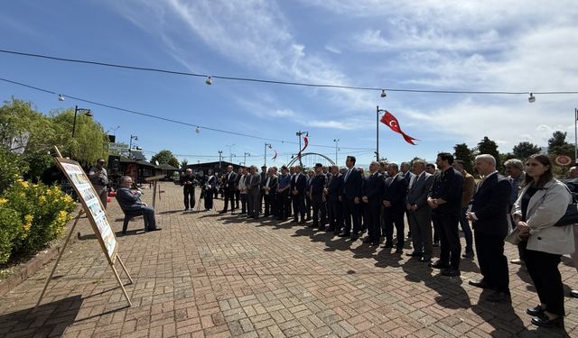 Trabzon'da 26 yıl önce deniz faciasında hayatını kaybeden 38 kişi törenle anıldı