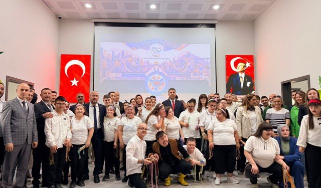 ENGELLER SEVGİYLE AŞILIYOR