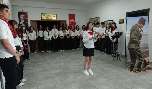 ERFEN FOTO'NUN 'TELEFONTAĞRAF' SERGİSİ AÇILDI