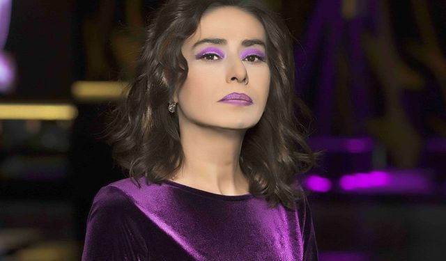 Yıldız Tilbe'nin Ayrılık Sebebi Ortaya Çıktı! Sahnede Gözyaşlarıyla Anlattı: "Mecbur Kaldım"