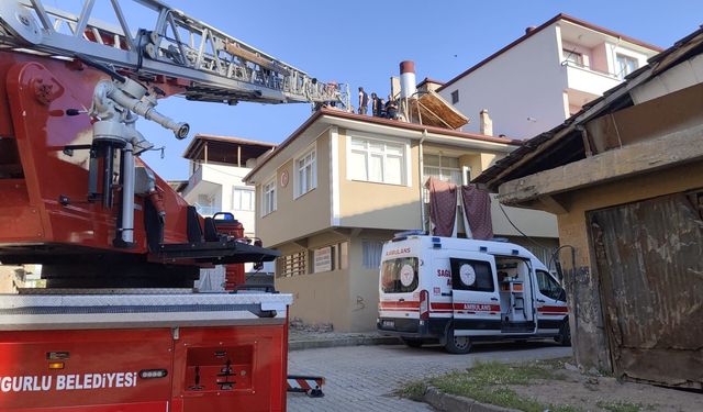 Çorum'da güneş enerjisi sistemini tamir etmek için çatıya çıkan kişi hayatını kaybetti