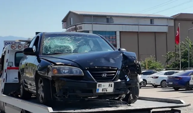 FECİ KAZA, KARŞI ŞERİDE GEÇTİ!