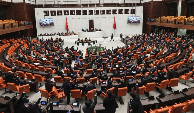 EMNİYET, BASIN VE VERGİ DÜZENLEMELERİ YASALAŞTI