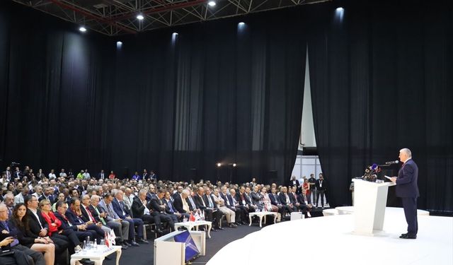 Maher Holding Sigorta Grubu 'Sigorta İzmir Fuarı'nda sektör paydaşlarıyla buluştu