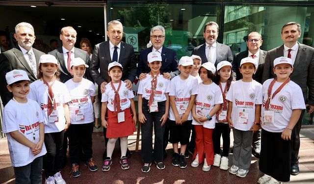 Milli Eğitim Bakan Yardımcısı Yelkenci, Trabzon'da Öğretmen Akademileri kapanış programına katıldı