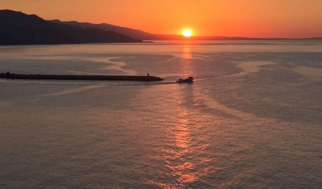 Samsun'da gün batımı dronla görüntülendi