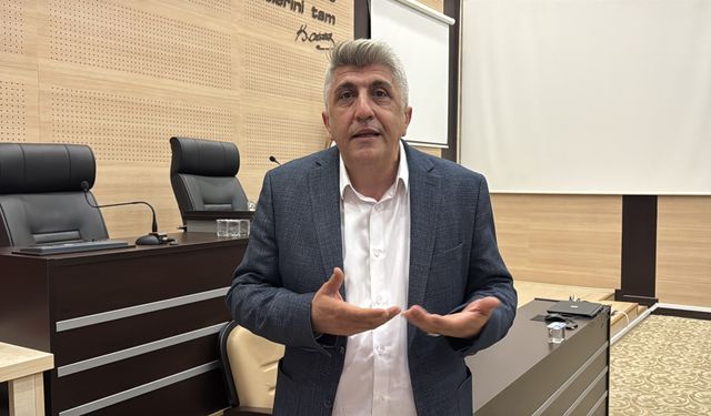 Şehit Hava Pilot Binbaşı Nihat İlgen'in adı Bolu İl Genel Meclisi Salonu'na verildi