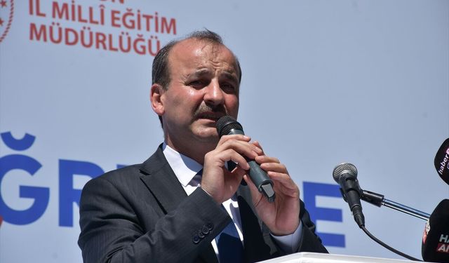 Trabzon'da kadınların hazırladığı el emeği ürünler sergide beğeniye sunuldu