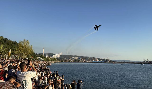 SOLOTÜRK GÖNÜLLERİ FETHETTİ