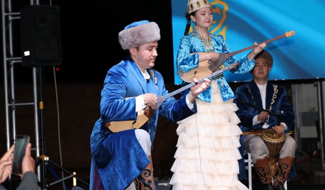 1. Uluslararası Tokat Türk Dünyası Müzik ve Dans Şöleni düzenlendi
