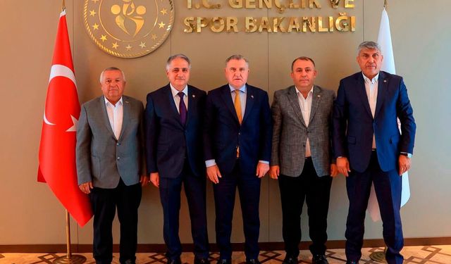 BAKANA GİTTİLER TALEPLERİ İLETTİLER