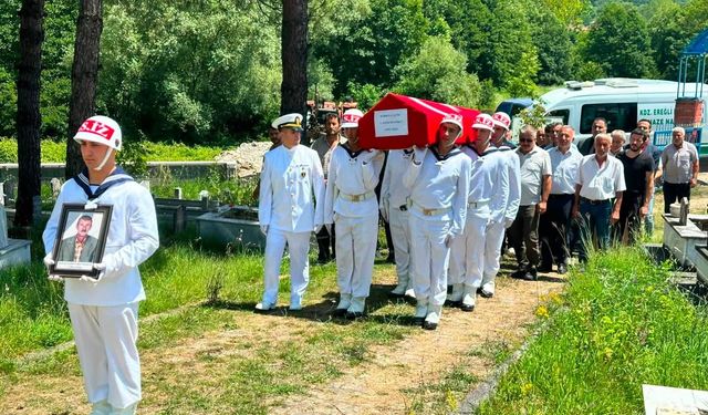 ERDEMİR EMEKLİSİ GAZİ'YE SON GÖREV