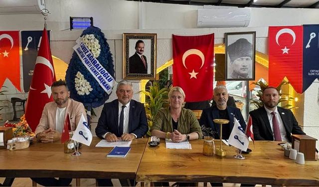 ANAHTAR PARTİ EREĞLİ'DE SAHAYA ÇIKTI