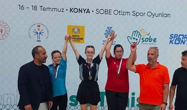 EREĞLİLİ ZEYNEP TÜRKİYE ŞAMPİYONU