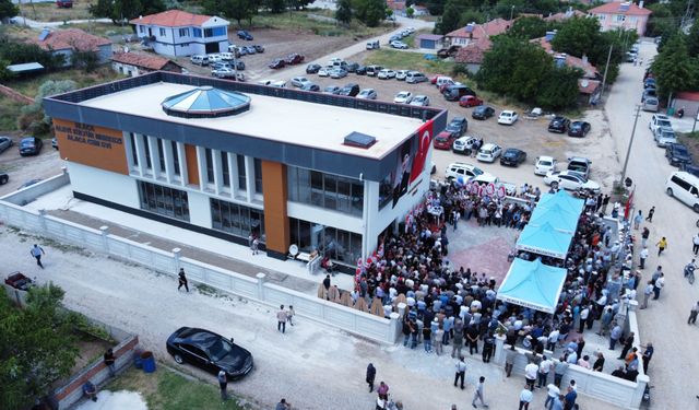 Alaca Alevi Kültür Merkezi Cemevi hizmete açıldı