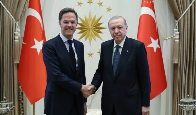 Cumhurbaşkanı Erdoğan, NATO Genel Sekreteri Rutte ile Külliye'de görüştü