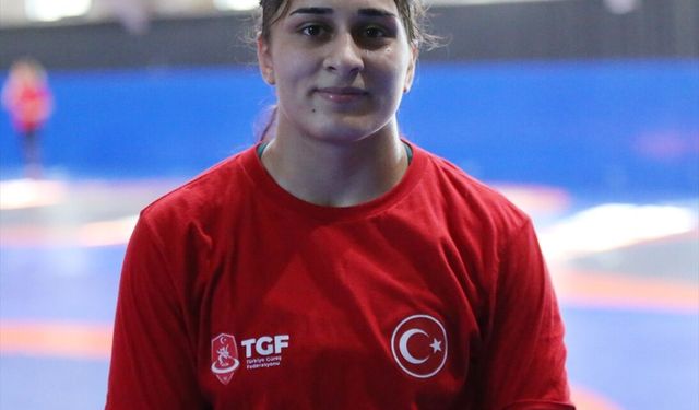 Milli güreşçi Özdenur Özmez, iki ay arayla ikinci Avrupa şampiyonluğunun peşinde
