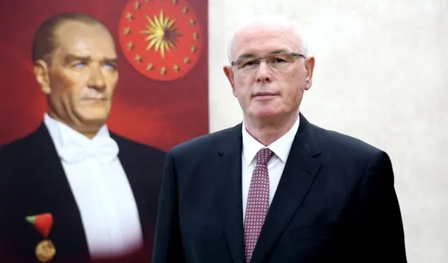 Odunpazarı Belediye Başkanı Kazım Kurt CHP'den istifa etti