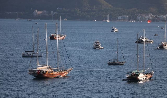 Rus turistler, Ege kıyıları ve Doğu Akdeniz'i İstanbul çıkışlı kruvaziyer turlarıyla keşfediyor