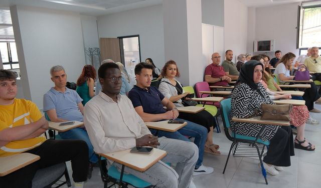 TOGÜ'de ilk yardım eğitimini tamamlayan personele sertifika verildi