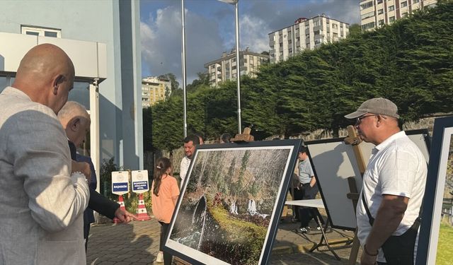 Trabzon'da 'Yaşamın Sırtındaki Fotoğraflar' sergisi açıldı