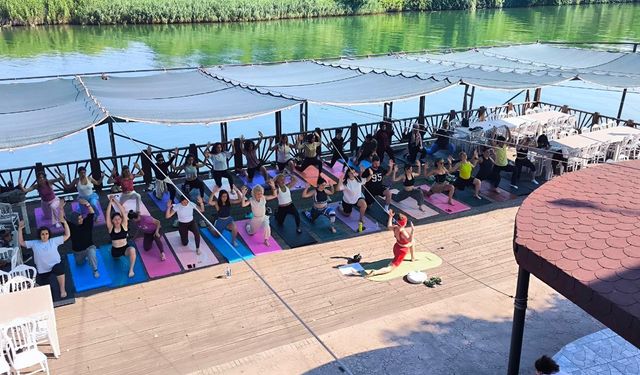 'YOGA VE KÜREK' ETKİNLİĞİNE YOĞUN İLGİ