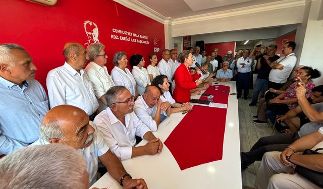 CHP'DEN GÖZYAŞLARI İLE İSTİFA ETTİLER