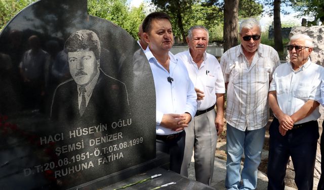 İŞÇİ LİDERİ ŞEMSİ DENİZER, KABRİ BAŞINDA ANILDI